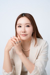 「R Dresser写真館」が都内に新規オープン！イメージコンサルティングの知見を活かした新しい写真撮影サービスを提供