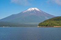 富士山頂のトイレ環境を改善、オゾン除菌脱臭器による現場検証を2年連続で実施