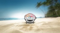 ノルケイン、旅への情熱を彩るGMTトラベルウォッチ「FREEDOM GMT ENJOY LIFE HOLIDAY」発売
