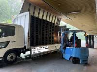 トラックの荷台を活用した新広告媒体「アオリ広告」が開始