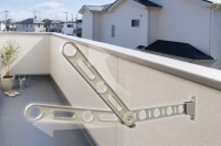 物干しスペースを最大40cm拡張する「サオ・アップ ロング LB40」発売