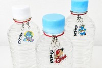 広島東洋カープのめじるしチャームが自販機BASE紙屋町シャレオ店に登場