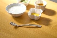 離乳食期から長く使えるステンレス離乳食スプーンがエジソンママから登場