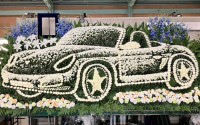 秋のお彼岸に故人を偲ぶオーダーメイド花祭壇