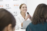 酢酸菌ライフが女性のためのスペシャルトークショーを開催