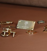 ラグジュアリーレザーブランド「Velumiere」がデビュー