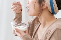 身近な食品で老化スピードを抑制？日本初の最新研究が示すビフィズス菌の可能性