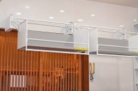 業務用昇降式収納棚「業務用エレベスイング」がリニューアル