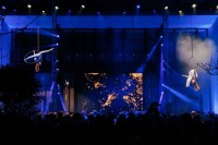 クイーンズウェイに新時代を告げるザ・ホワイトリーのグランド・オープン