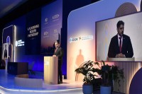 /C O R R E C T I O N -- Abu Dhabi Department of Economic Development/