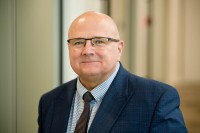 「私たちは職業の未来を創造するために前を見据えなければなりません」と、新たに就任した CIMA 会長 兼 国際会計専門職協会の共同議長は語りました