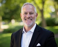 Frontline Performance Group、AIインサイト搭載のCheckMaxを発表、飲食店の利益最大化を実現