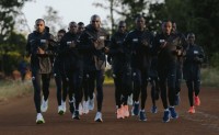 Huawei社、 Eliud Kipchogeの運用チームと提携してスポーツの新たな可能性を実現