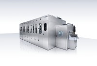 Manz Asia、世界初の310mm×310mmパネルレベルパッケージング用ECD生産システムの納入に成功