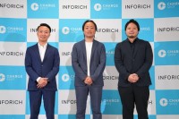 「ChargeSPOT U22割キャンペーン発表会」開催！ FRUITS ZIPPERが世界に1つだけの“NEWKAWAII”バッテリースタンドを制作