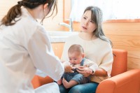 全国で拡大するRSウイルス感染症、赤ちゃんを守る新たな予防策「母子免疫ワクチン」に注目！