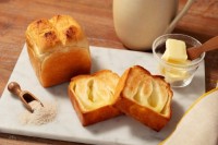 高級食パン専門店「銀座に志かわ」から期間限定の新商品「塩バター食パン」が登場！