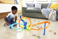 ホットウィール祭り☆ HOT WHEELS WORLD 7/15～7/20 ＠池袋 東武百貨店は間違いなく興奮！名車300台以上大集結◎ 本格コース激走 OK♪ 会場限定 レジェンドツアー ポルシェ 935 も販売！