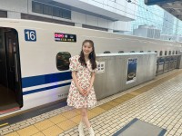 百田夏菜子(ももクロ)　 1stアルバム『ビタミンB』発売記念！　「購入者抽選イベント in 東海道新幹線ひかり号」開催！！