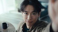 ディーン・フジオカが至近距離で囁く！明治の新CM「ドキッ」とする主観映像が話題