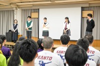當真あみ、原菜乃華、齋藤潤、藤原大祐、上白石萌音 登場！　『ちはやふる－めぐり－』　「競技かるた日本一」高校をサプライズ訪問！！