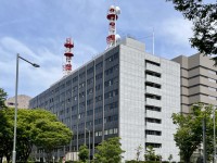 女子児童に『何度もわいせつ行為』　市立小学校教諭(30)逮捕　自家用車に「児童を乗せて…」