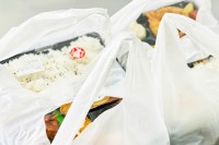 宅配弁当食べた『144人発症・1人死亡』　「腸炎ビブリオ」集団食中毒　【注意すべきポイント】とは…