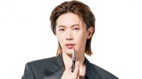 神宮寺勇太(Number_i)登場！　『ジバンシイ ビューティー』新パウダー＆リップキャンペーン　神宮寺「新たな雰囲気が作れたと思います」