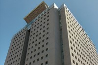 児童を『電源コードで縛る』　小学校校長(52)懲戒処分　校長は「不適切な指導だった」