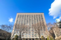 『ビール5杯＆ハイボール3杯』飲んで運転・事故　県立高校教諭(27)懲戒免職　事故後は「車内で寝る…」