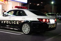 コンビニで『下半身露出』　市立中学校教師(23)逮捕　ズボンをおろして【女児に見せつける…】