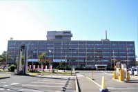 部員に『ボールをぶつける・蹴る・たたく』暴行　県立高校教諭(46)懲戒免職　「使えない・辞めてしまえ」といった暴言も…