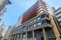 学校から『絵本100冊＆教科書20冊など窃盗』　市立学校教諭(36)懲戒免職　教諭は「(転売して)生活費の足しにしていた…」