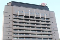 男子生徒に『何度もわいせつ行為』　女性教諭(30代)停職処分　同じ生徒を【車で連れ回したことも…】