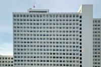 『無免許運転』で事故　教育委員会・男性職員逮捕　職員「私は無職です」