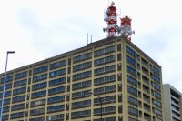 中学校『女子トイレで何度も盗撮』　吹奏楽部・外部顧問(26)懲戒免職　顧問は「性的欲求を抑えられず…」