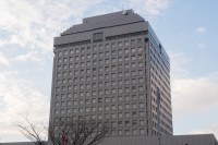 保護者からの預り金『2,246万円』横領　市立中学校職員(36)懲戒免職　職員は「ギャンブルで借金があった」