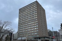 生徒の胸ぐらつかみ『恫喝』、女子生徒に「放課後、会いませんか？」など…　【札幌市教職員4人】懲戒処分