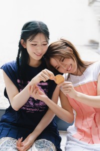 中嶋優月＆村山美羽(櫻坂46)登場！　6/26発売『B.L.T.8月号』　中嶋「美羽がいてくれると『大丈夫だ』って思える」