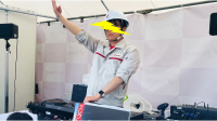 正体は誰！？  オーイシマサヨシの武道館ライブに現れた謎の「エレクトリック DJ」が SNS で話題