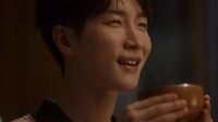 渡辺翔太＆深澤辰哉(Snow Man)出演！　『大阪王将』新TVCM公開！！　深澤「この美味しさというのを一緒に、共感できたら嬉しい」