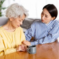 『ペットロス』になりやすい傾向の人とは？主な症状や辛い気持ちを和らげる方法まで