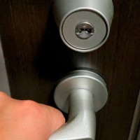 犬に絶対バレないよう『細心の注意を払って帰宅してみた』結果…予想通り？まさかの光景が21万再生「フフッてなった」「期待を裏切らない」