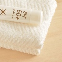 犬用の『日焼け止め』って存在するの？　そもそも塗る必要はある？注意したいポイントまで解説