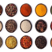 犬に『香辛料』を与えてはいけない！絶対NGな理由から誤飲した際の症状や対処法まで