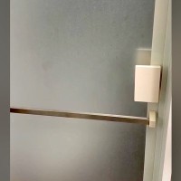 『誰もいないはずのお風呂場から音がする』と思ったら…大型犬がしていた『人間の子どものような行動』に反響「悪気なくて草」「可愛いｗｗ」