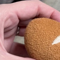 犬の飼い主が会社に出勤→カバンの中を覗いてみたら…今すぐ早退したくなる『ハプニング』に11万いいね「俺が上司なら速攻帰宅させる」と大反響