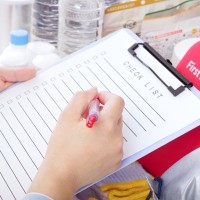 犬を守るために知っておくべき『災害への備え』4つ　必要な防災グッズとは？