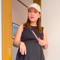 家族に内緒で『赤ちゃん犬を飼った』結果→姿を見た瞬間に…100点満点な『みんなの反応』が44万再生「癒された」「家族が増えるって幸せだね」