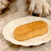 『福島のお菓子に似てる』といわれた大型犬→見比べてみると…『納得の一枚』に5万いいね「若干名前も似てておもろい」「気づいた人天才すぎる」